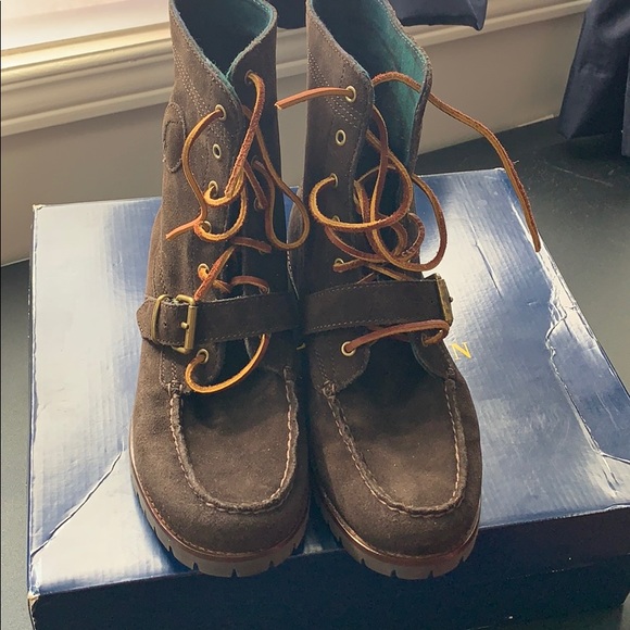 Boots - Picture 2 of 3